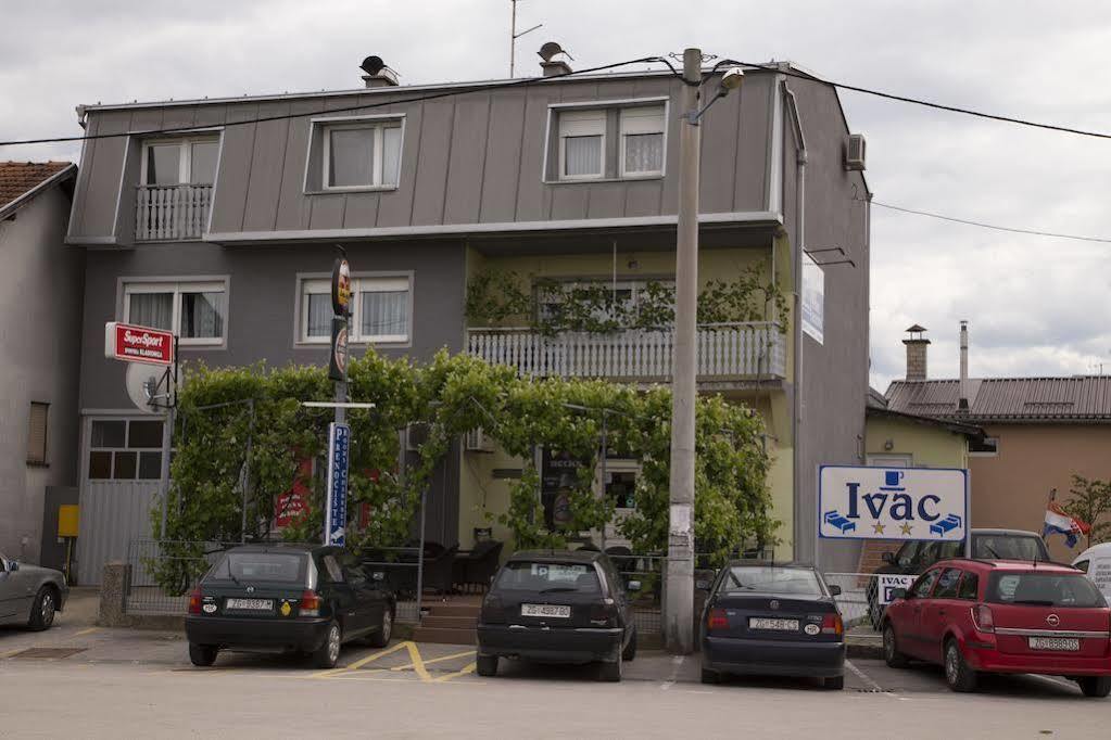 Guest House Ivac Inn Zagreb Airport Velika Gorica Bagian luar foto